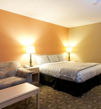 Bow River Inn - canadamotels.top - (1)